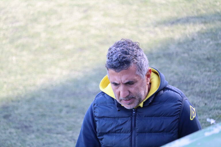 Η στιγμή της συγκίνησης του Τάκη Διακάκη (vid)