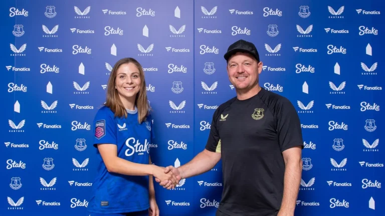 Βεατρίκη Σαρρή :” Στην Αγγλία δεν υπάρχει διάκριση”